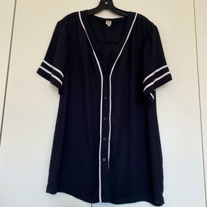 Uniq black chiffon button up baseball tee